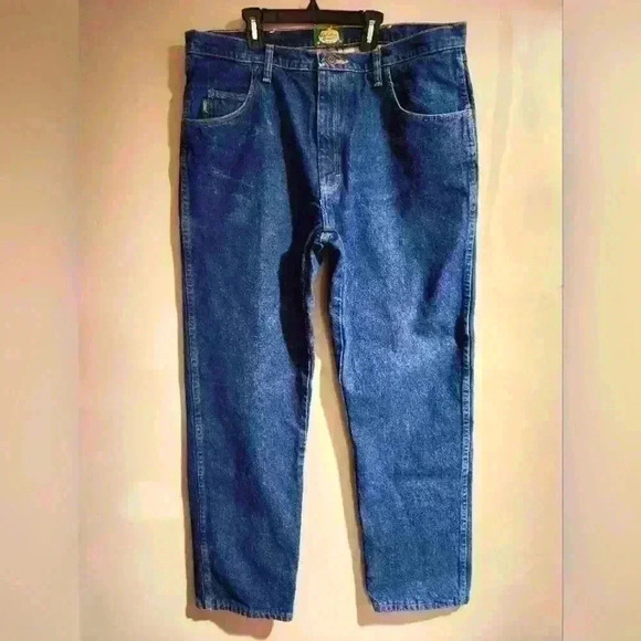 Cabela's Jeans size 38x32 bootcut blue jeans - Picture 1 of 5